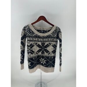 American Eagle Outfitters Women's Snowflake Fair Isle Sweater XS